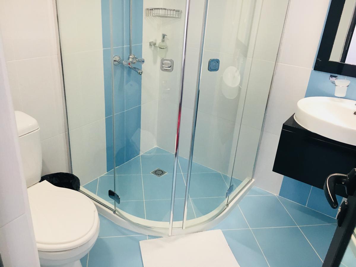 Hotel Aqua Kŭrdzhali エクステリア 写真