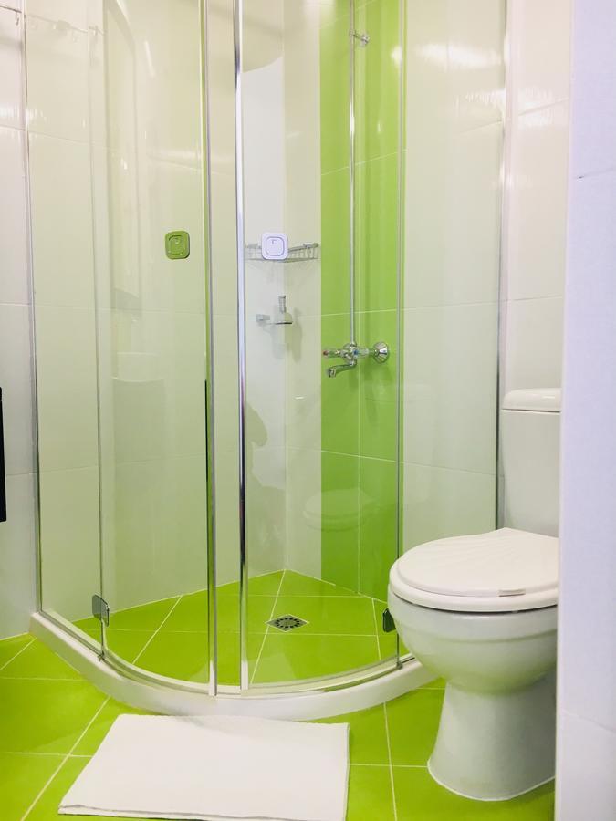 Hotel Aqua Kŭrdzhali エクステリア 写真