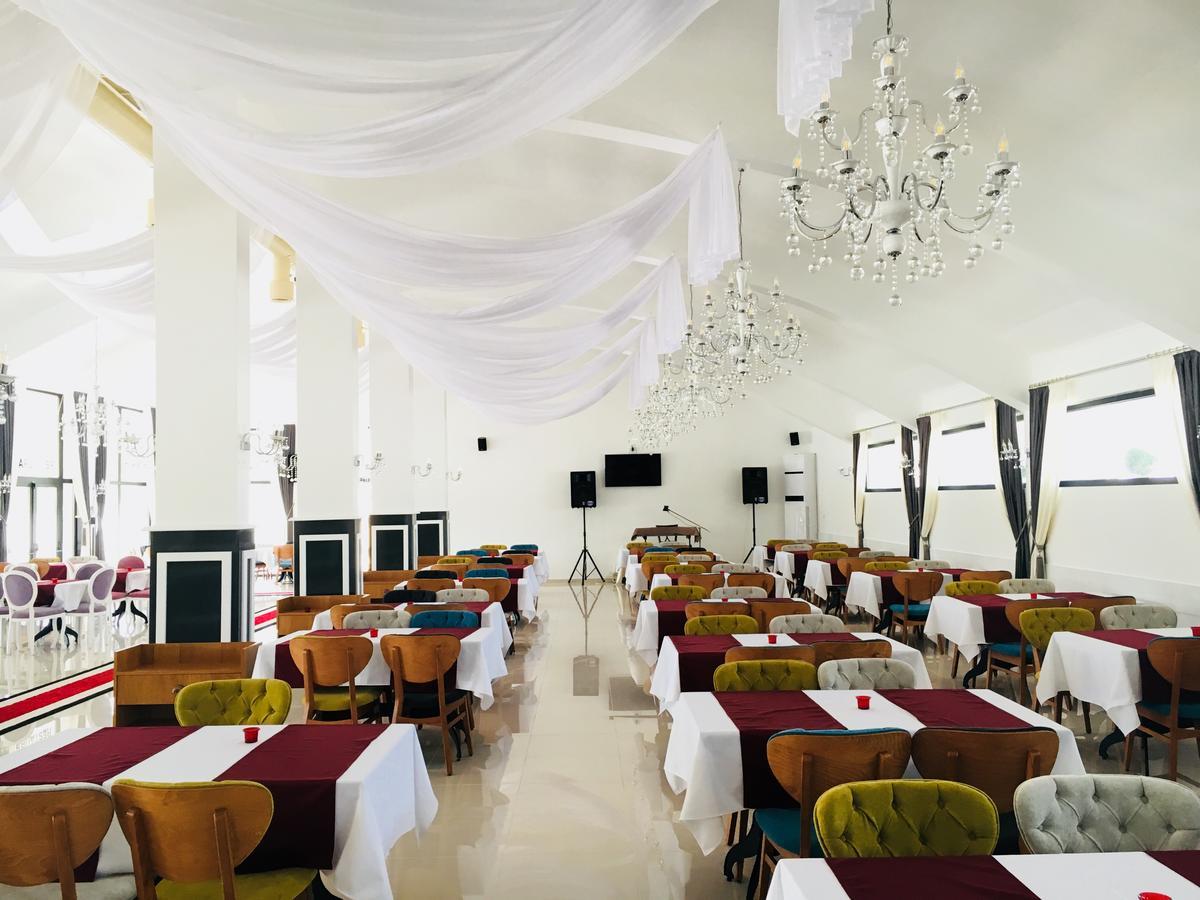Hotel Aqua Kŭrdzhali エクステリア 写真